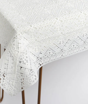 MOTIF LACE TABLECLOTH 52X70