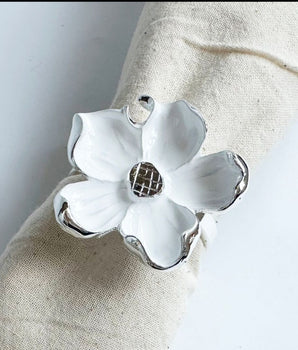 WHITE SILVER FLOWER