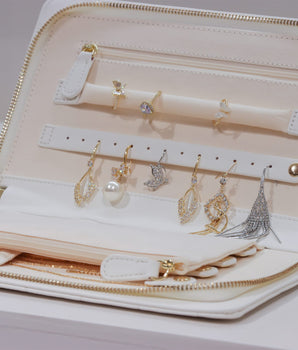 ROZAY JEWELRY WALLET WHITE RJWWH1