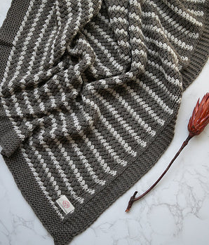 TARA ORGANIC COTTON KNIT THROW BLANKET DARK BROWN PLFBTA07