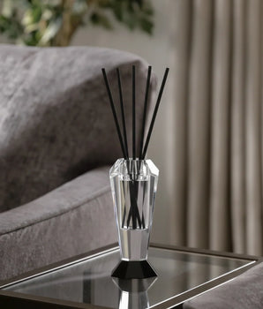 CRYSTAL REED DIFFUSER W/BLACK BASE VRD4313