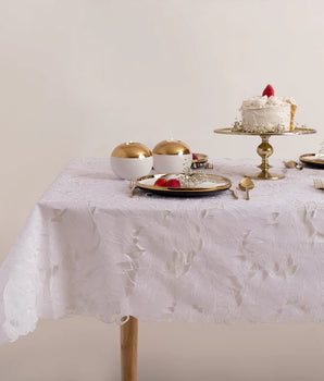 MERIDIAN LINED TABLECLOTH 72X108